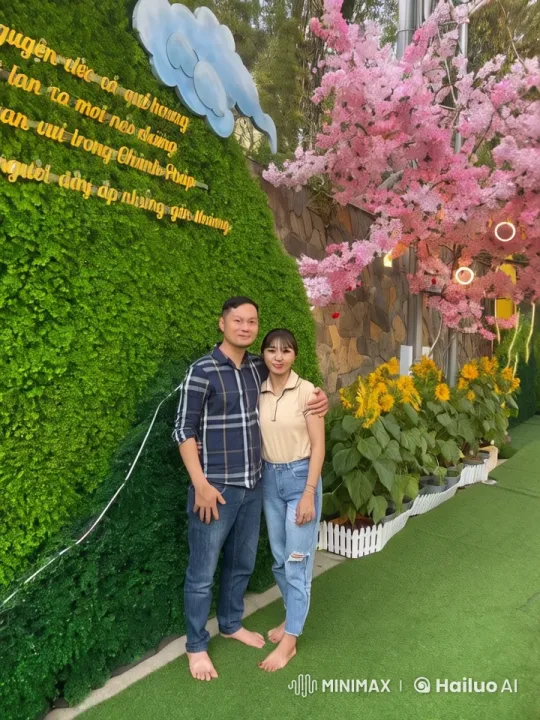 Couples Enjoying a Serene Garden Scene in Live2D Animation – AI Generated Video | Hailuo AI