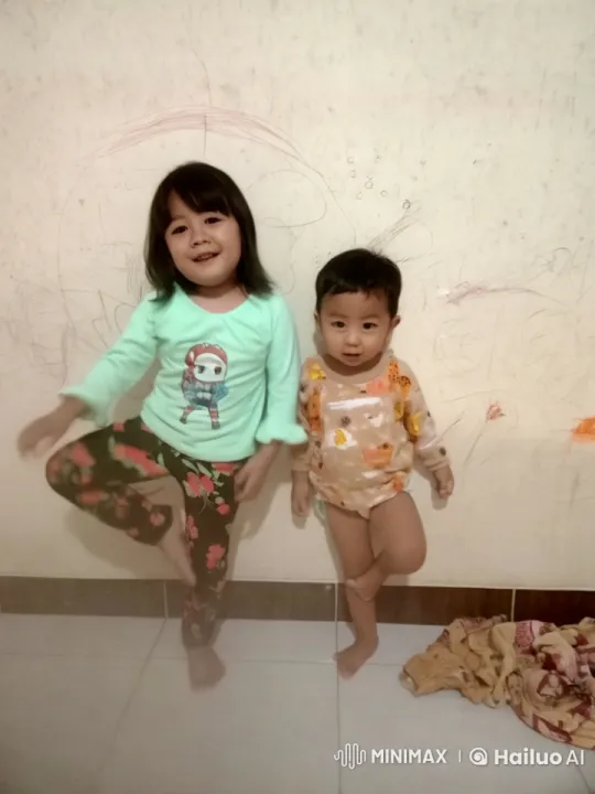 Children Playfully Mimic Kung Fu in Live2D Animation – AI Generated Video | Hailuo AI