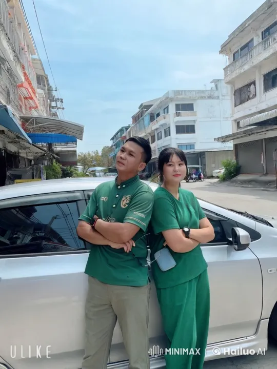 Couple Practicing Martial Arts on Urban Street – AI Generated Video | Hailuo AI