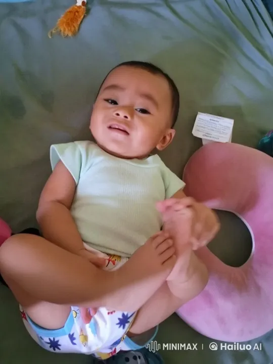 Baby's Playful Kungfu Moves in Live2D Animation – AI Generated Video | Hailuo AI