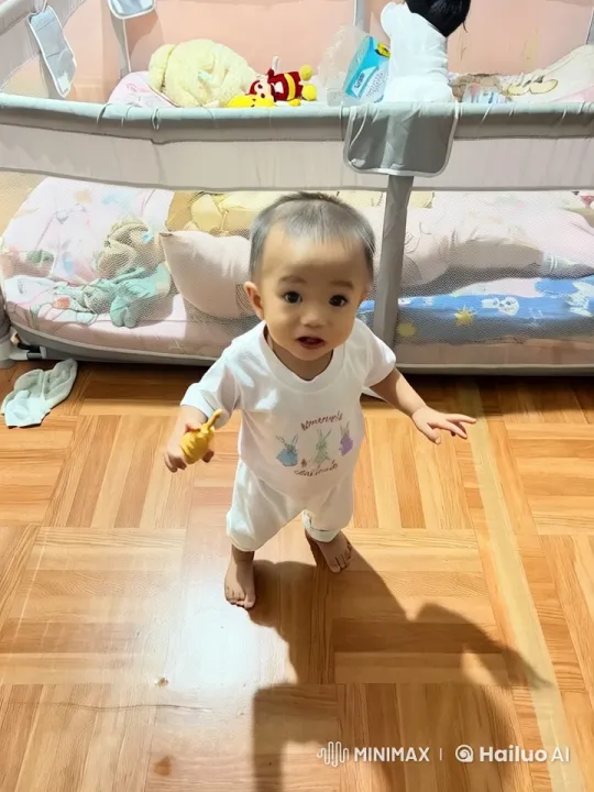 Baby Delights in Dance with Banana in Playpen – AI Generated Video | Hailuo AI