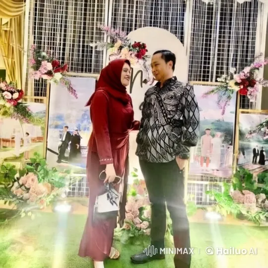 Stylish Kungfu Fight in Elegant Floral Setting – AI Generated Video | Hailuo AI