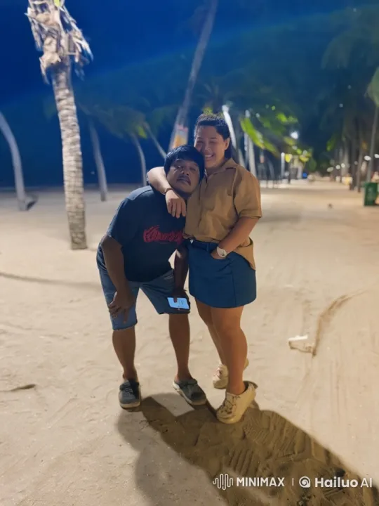 Serene Beach Night: Dynamic Kung Fu Duo Showdown – AI Generated Video | Hailuo AI