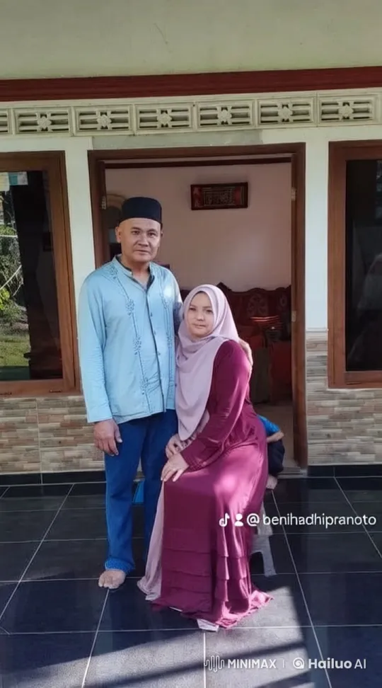 Affectionate Couple on a Porch in Live2D Animation – AI Generated Video | Hailuo AI
