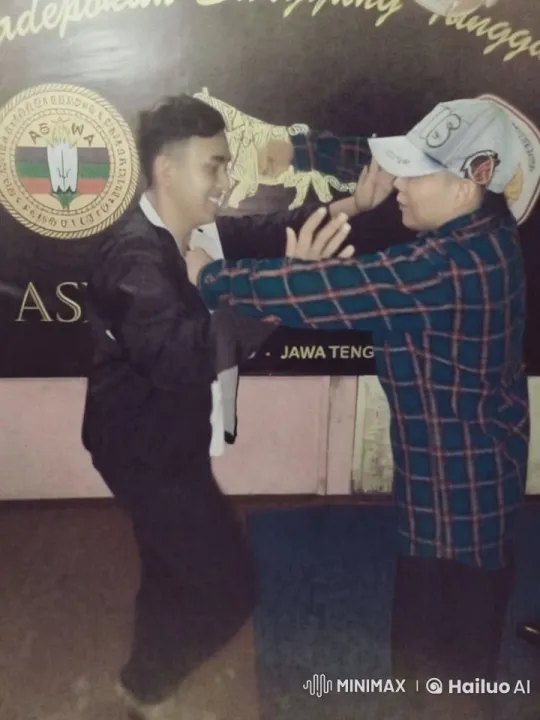 Chinese Kungfu Practice in Gymnasium Setting – AI Generated Video | Hailuo AI