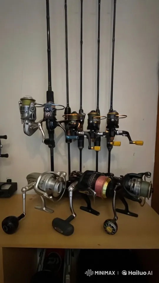 Fishing Reels Transform into a Fully Articulated Robot – AI Generated Video | Hailuo AI