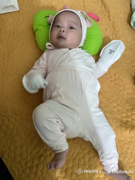 Baby's Adorable Kung Fu Performance in Live2D Animation – AI Generated Video | Hailuo AI