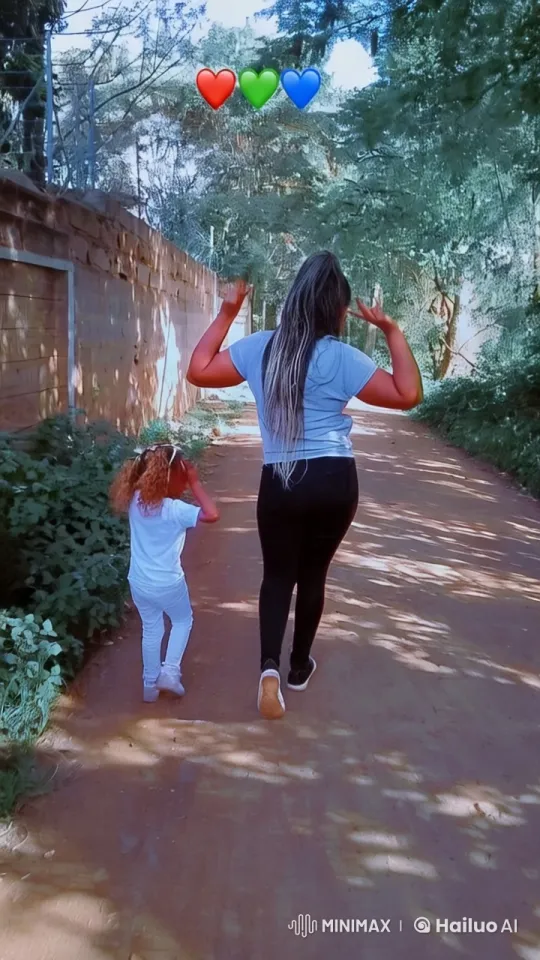 Mother-Daughter Bonding Through Martial Arts Practice – AI Generated Video | Hailuo AI
