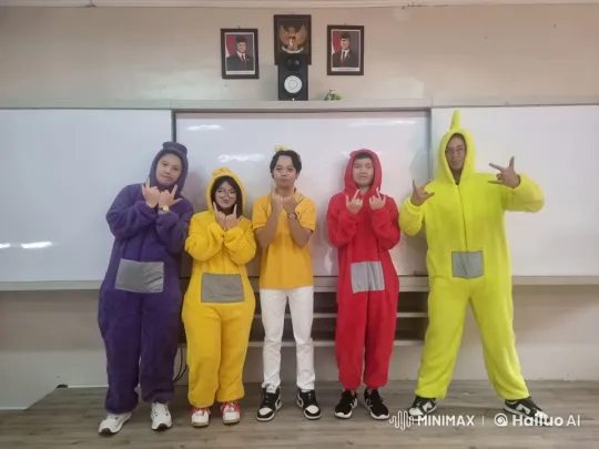 Colorful Costumed Characters Perform Kungfu Skit – AI Generated Video | Hailuo AI