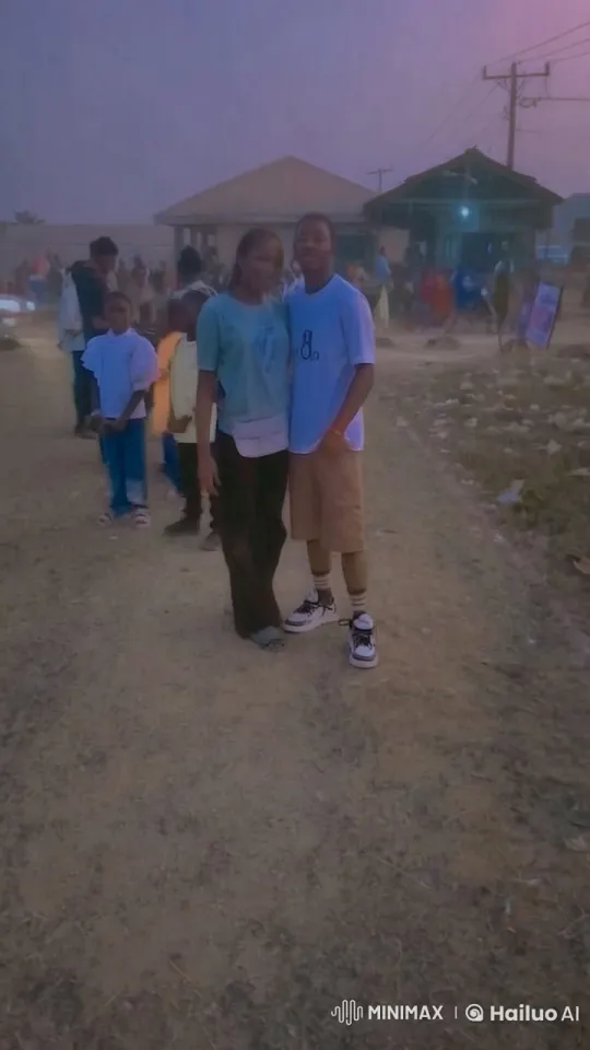 Kung Fu Demonstration in Animated Outdoor Dusk Scene – AI Generated Video | Hailuo AI