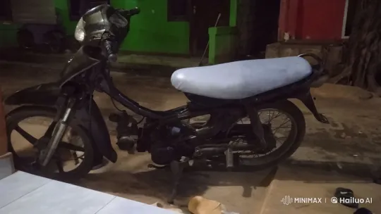 Motorbike Transforms into Kung Fu Robot – AI Generated Video | Hailuo AI