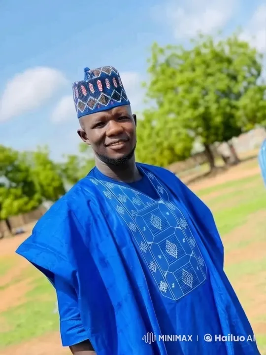 Brightly Attired Person in Park on Sunny Day - Live2D Render – AI Generated Video | Hailuo AI