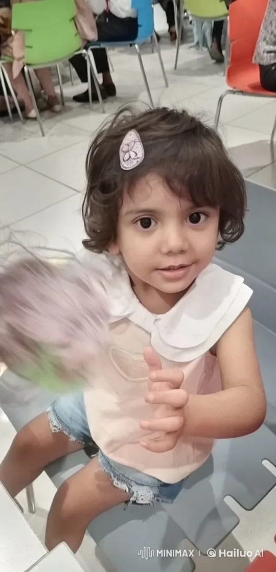 Inuit Baby and Polar Bear Walk on Runway in Ethereal Lightscape – AI Generated Video | Hailuo AI
