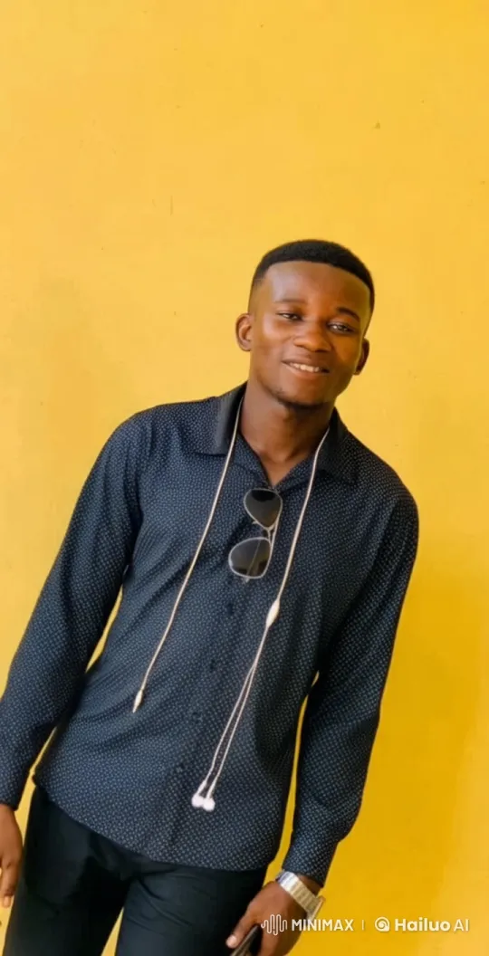 Man with Minion, Live2D Animation, Casual Pose – AI Generated Video | Hailuo AI