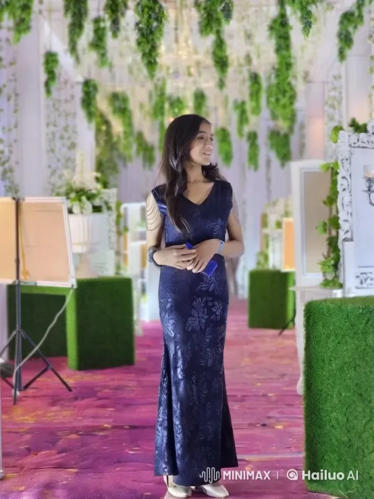 Woman Transforms into Bear in Elegant Visual Stunt – AI Generated Video | Hailuo AI