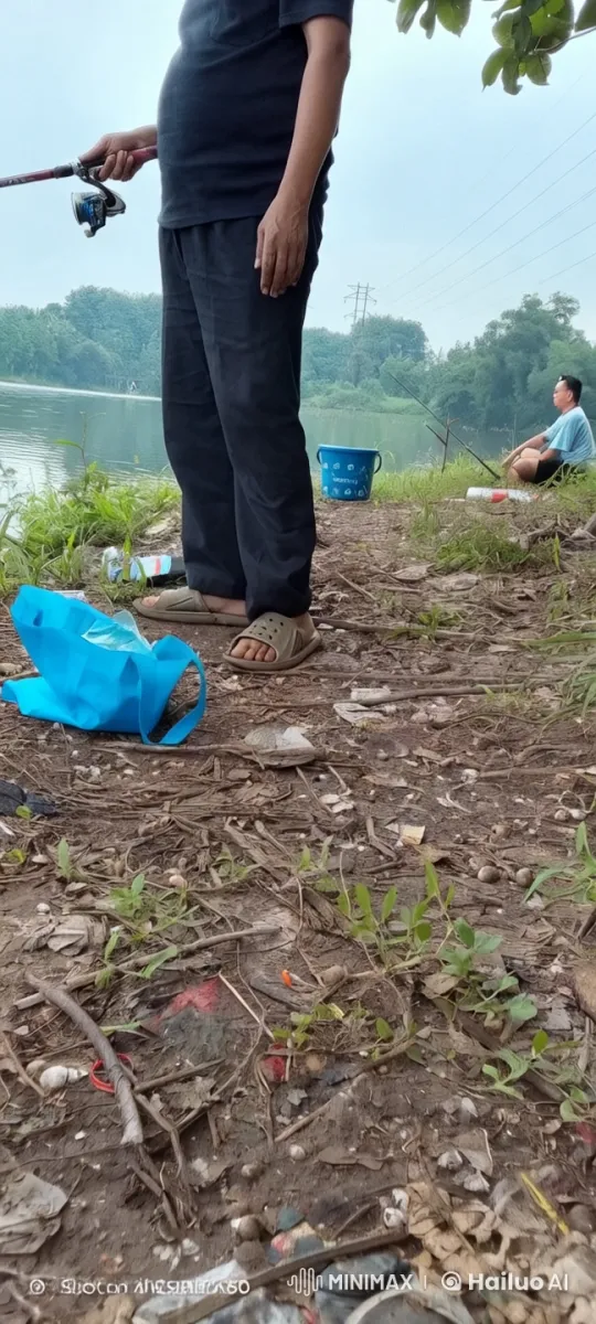 Live2D Fishing Scene: Dynamic Characters by the River – AI Generated Video | Hailuo AI