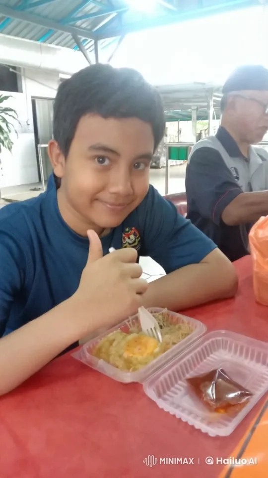 Harry Potter Surprises Boy for Magical Selfie – AI Generated Video | Hailuo AI