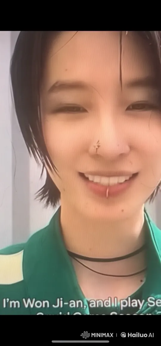 Live2D Video of Won Ji-an Preparing for a Photo – AI Generated Video | Hailuo AI