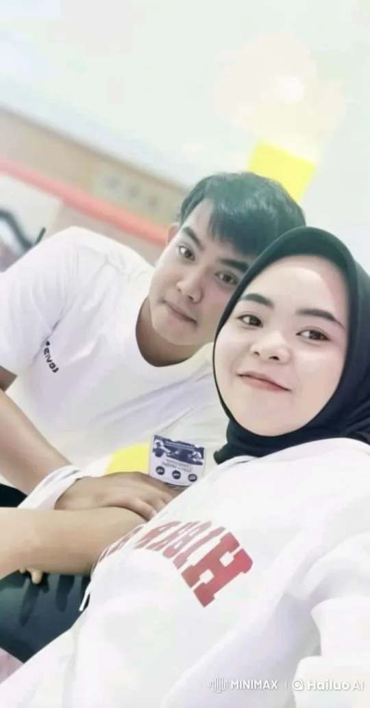 Two Individuals in Close Interaction with Blurred Background – AI Generated Video | Hailuo AI