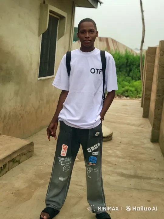 Young Man Exhibits Dramatic Kung Fu Skills in Live2D Short – AI Generated Video | Hailuo AI