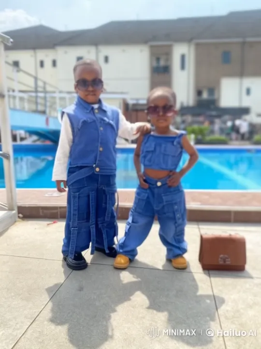 Children's Animated Kung Fu Fight by Live2D Poolside – AI Generated Video | Hailuo AI