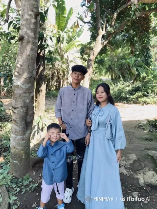 Family Performs Dynamic Kung Fu in Forest Setting – AI Generated Video | Hailuo AI