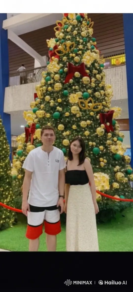 Christmas Martial Arts Showdown in Festive Setting – AI Generated Video | Hailuo AI