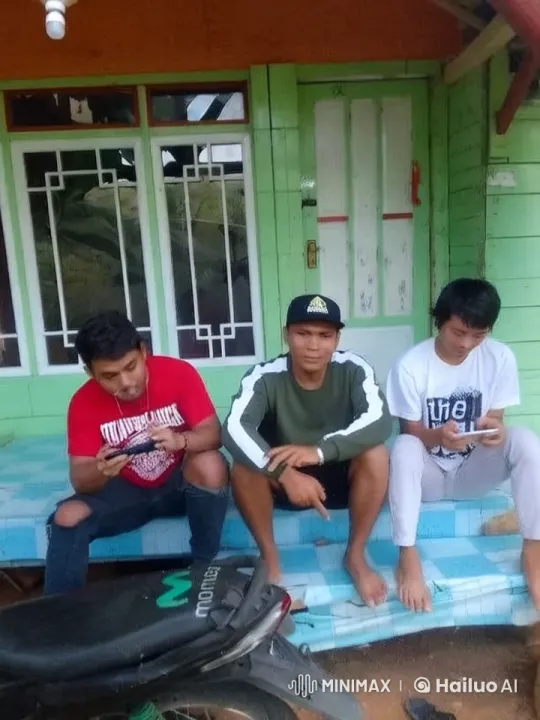 Friends Watch Kung Fu Performance on Rustic Bench – AI Generated Video | Hailuo AI