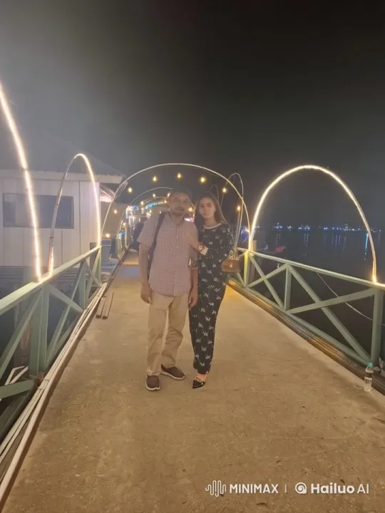 Live2D Animated Kungfu Duo on a Serene Pier – AI Generated Video | Hailuo AI