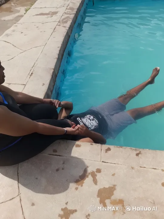Poolside Kung-Fu Surprise in Live2D Animation – AI Generated Video | Hailuo AI
