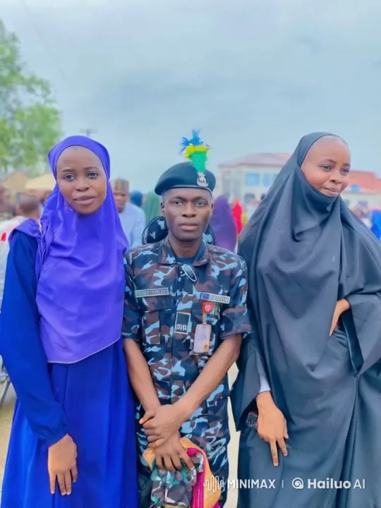 Nigerian Police Officer Surprised by Olaf's Joyful Dance – AI Generated Video | Hailuo AI