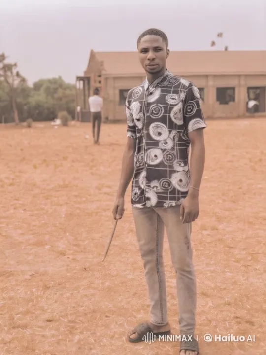 Young Man Demonstrates Kungfu Skills in Dusty Setting – AI Generated Video | Hailuo AI