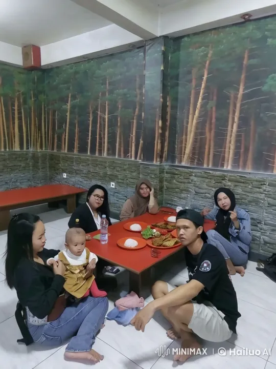 Animated Gunfight Erupts at Peaceful Dining Scene – AI Generated Video | Hailuo AI