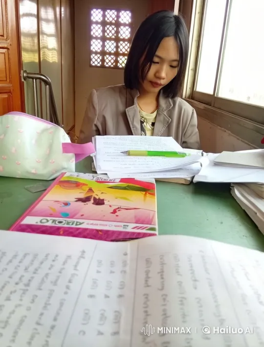 Cozy Study Room with Affectionate Moments – AI Generated Video | Hailuo AI