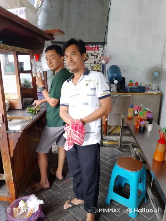 Kungfu Display at Food Stall: A Live2D Animation Short – AI Generated Video | Hailuo AI