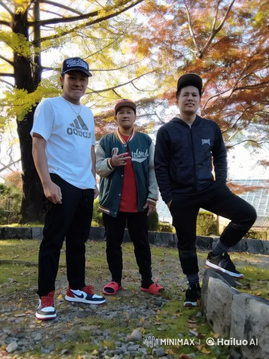 Autumn Day: Friends Practice Martial Arts in Nature – AI Generated Video | Hailuo AI