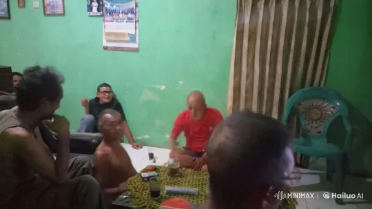 Playful Fight Escalates in Lively Living Room – AI Generated Video | Hailuo AI