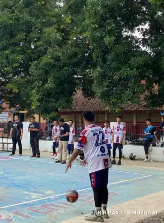Animated Outdoor Basketball Scene with Vibrant Atmosphere – AI Generated Video | Hailuo AI