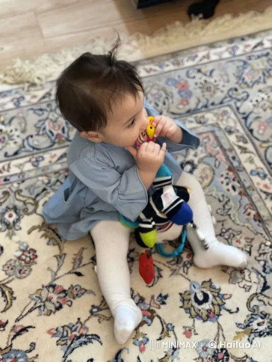 Child Playing with Toy on Carpet in Live2D Animation – AI Generated Video | Hailuo AI