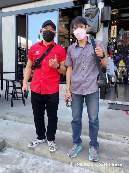 Animated Live2D Video: Kung Fu Masters in Dynamic Standoff – AI Generated Video | Hailuo AI