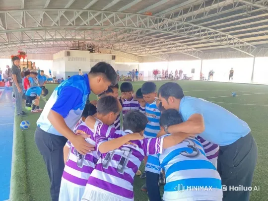 Young Boys Showcase Kung Fu Skills in Sports Facility Fight – AI Generated Video | Hailuo AI