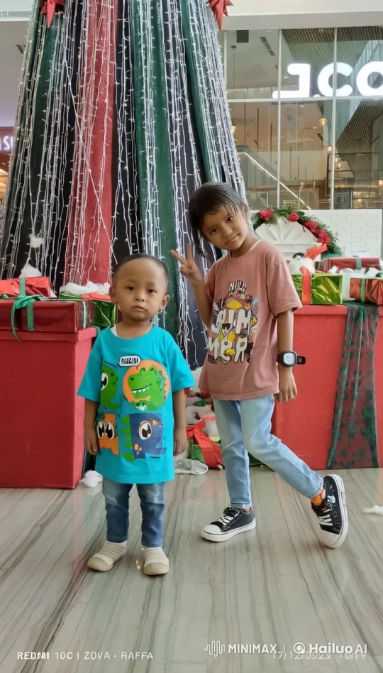 Festive Live2D Short: Kids' Joyful Kung Fu Battle – AI Generated Video | Hailuo AI