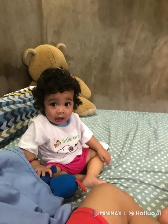 Child Dancing Joyfully with Animated Teddy Bear – AI Generated Video | Hailuo AI