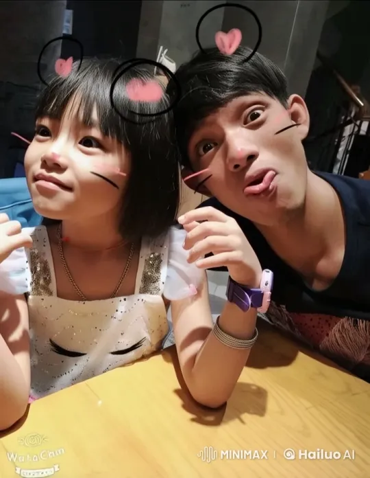 Young Friends Enjoy Synchronized Kungfu in Cozy Setting – AI Generated Video | Hailuo AI