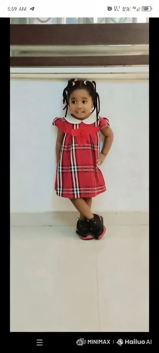 Young Girl Showcases Kung Fu Skills in Live2D Animation – AI Generated Video | Hailuo AI