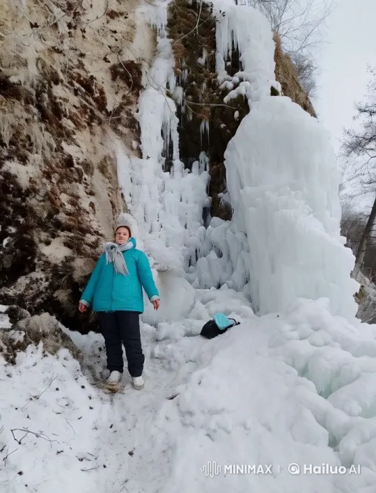 Winter Wonderland with Person and Friendly Yeti – AI Generated Video | Hailuo AI