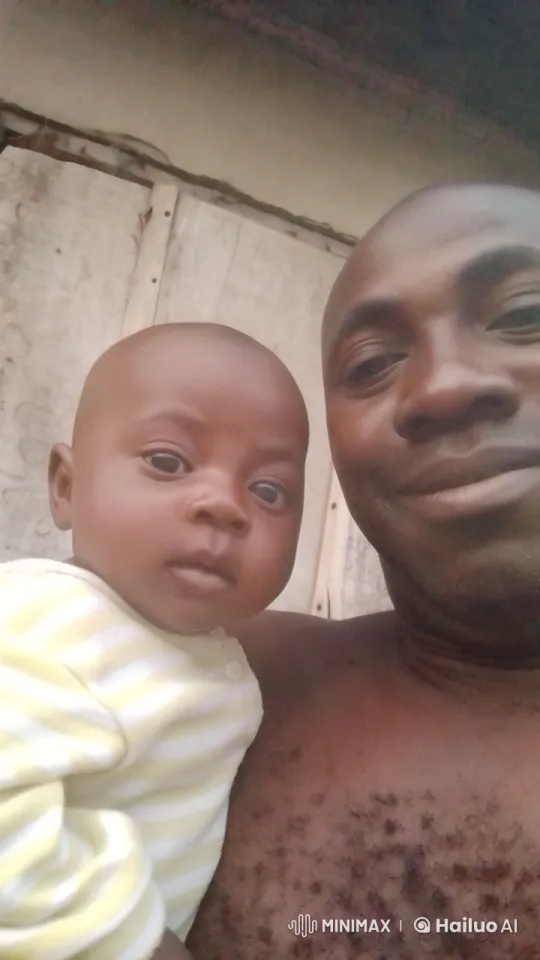 Parent and Baby Enjoy Playful Kung Fu in Cozy Home – AI Generated Video | Hailuo AI