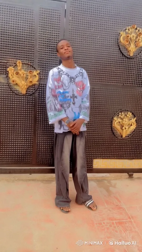 Young Kung Fu Fighter Prepares Calmly Before Metal Gate – AI Generated Video | Hailuo AI