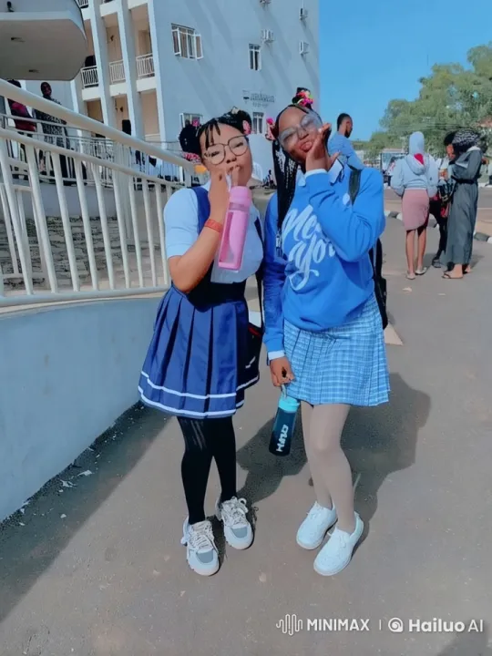 Schoolyard Friendship: Animated Moment of Two Girls – AI Generated Video | Hailuo AI