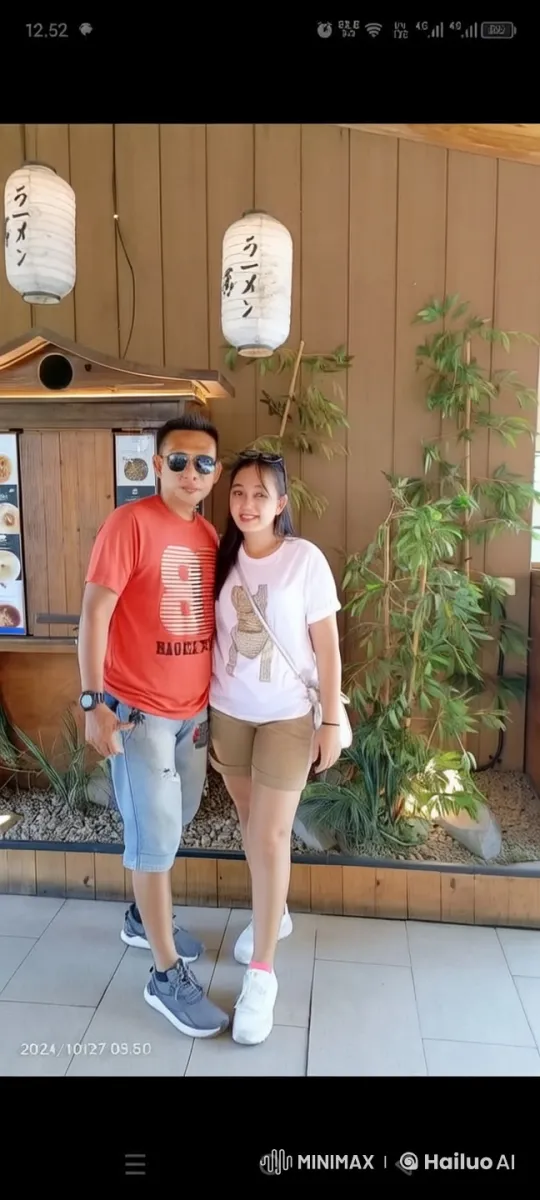 Couple in Cozy Garden with Traditional Lanterns – AI Generated Video | Hailuo AI